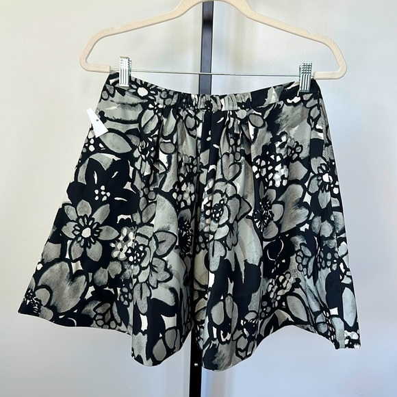 Moschino Cheap&Chic A-Line Skirt Black Gray Floral Rosetta Print Knee Length - Picture 7 of 10